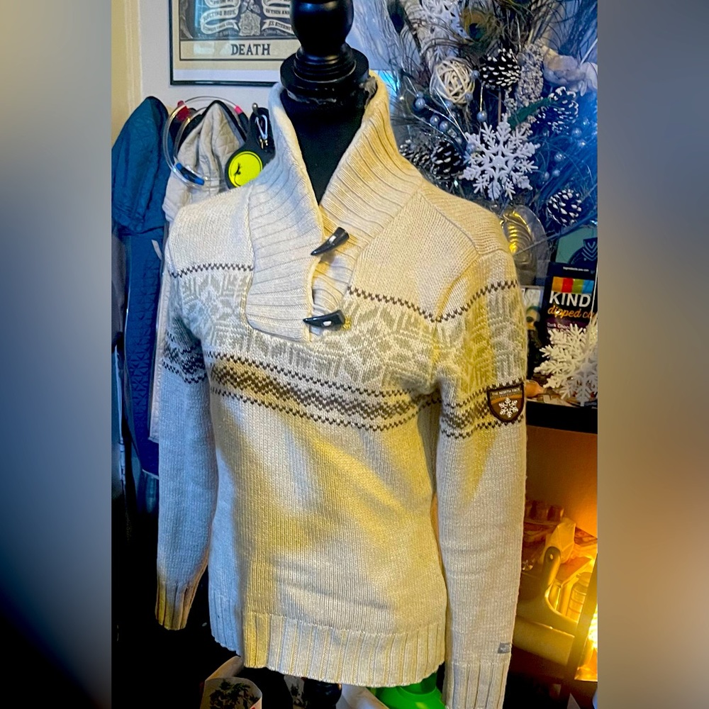 The North Face women’s sweater